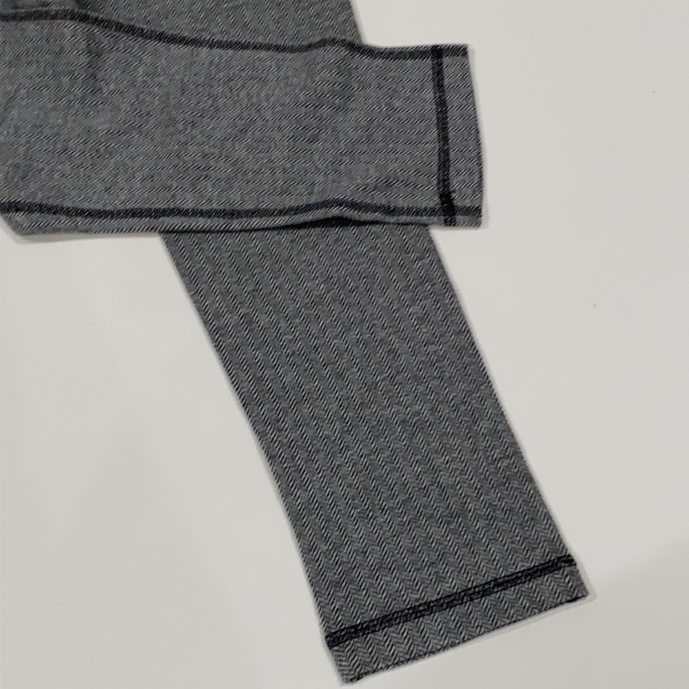 Final Sale 🔥Gap Fit Capri Legging size XS - Picture 5 of 11